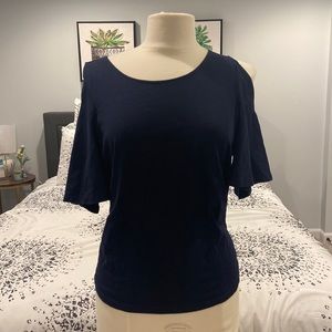 Navy top